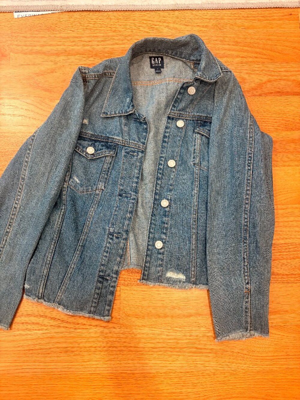 GAP Cropped Light Wash Denim Jacket with Frayed Raw Hem